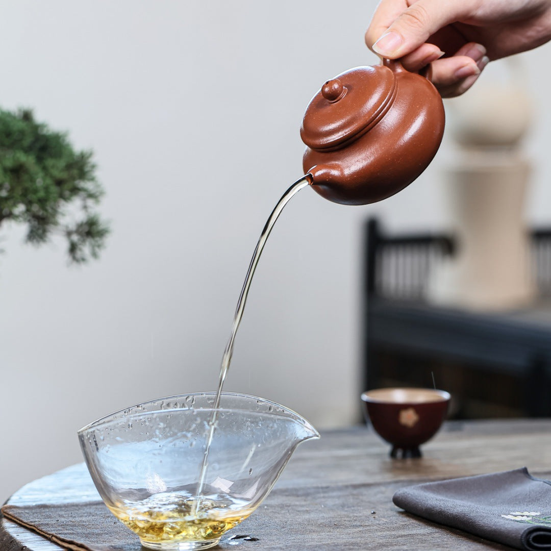 Fanggu Teapot in Jiangpo Zisha Clay, 130 ml