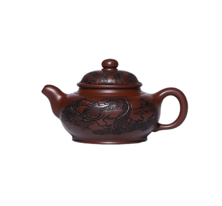 Long Teng Si Hai Yixing Teapot – Large-Capacity Zisha Teapot (500ml)