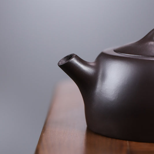 Jinglan Yixing Zisha Teapot 250ml golden vermilion mud