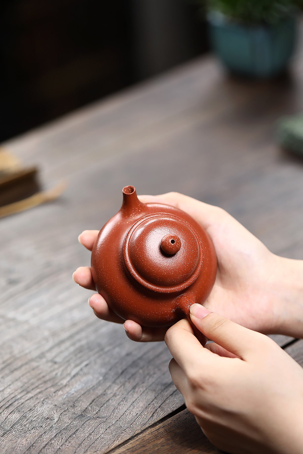 Rongtian Teapot in Jiangpo Clay, 170 ml