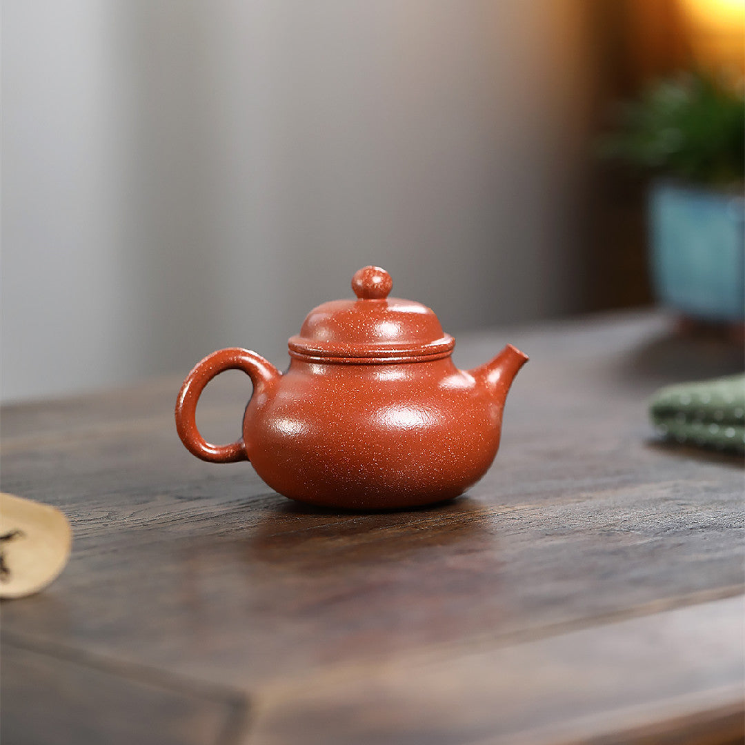 Rongtian Teapot in Jiangpo Clay, 170 ml