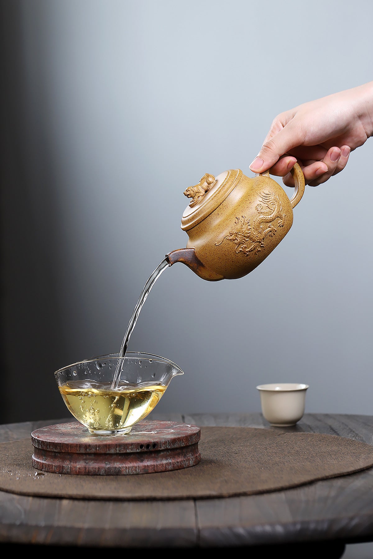 Sifang Longyun Duan Ni Zisha pot