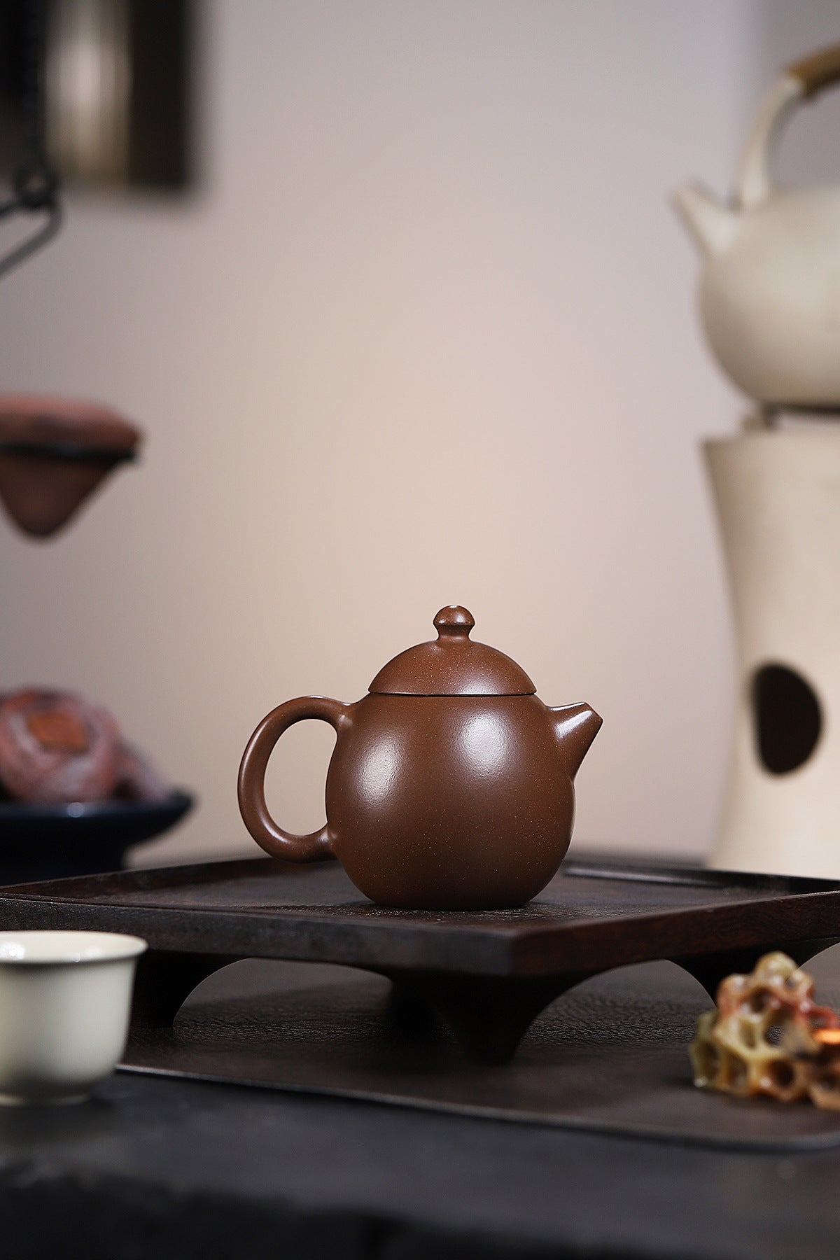 Longdan Duoqiu Zisha Teapot, Jiangpo Clay, 170 ml