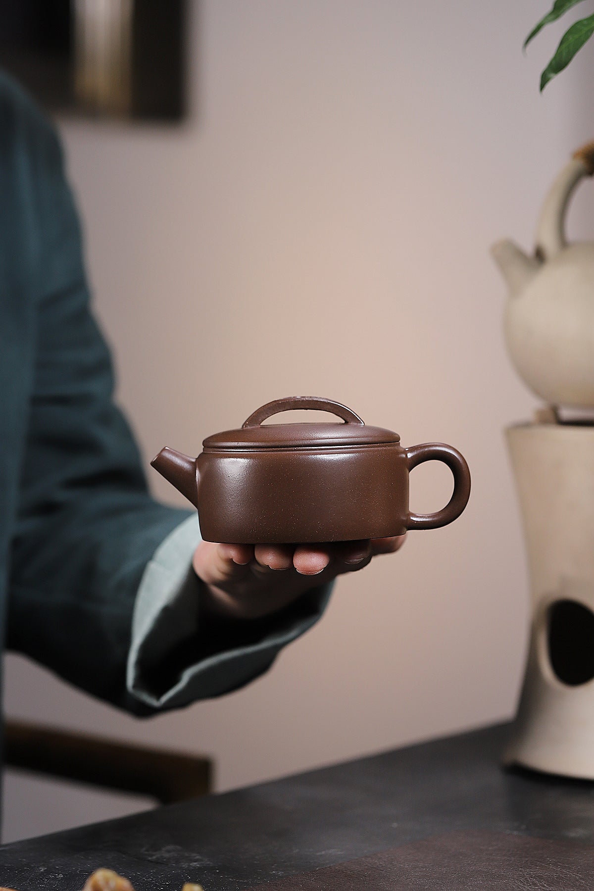 Hanwa Zisha Teapot in Jiangpo Clay, 150 ml