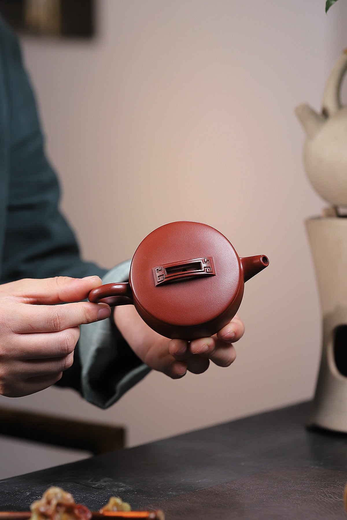Hanwa Shape Zisha Clay Teapot 100 ml
