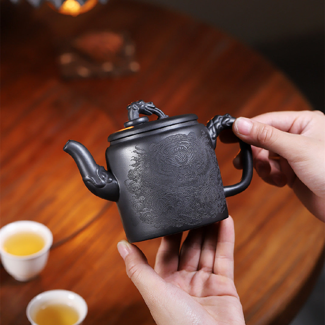 Gong Deng Yixing Zisha Teapot – Original Shi Huang Clay, 380ml Handmade Chinese Teapot