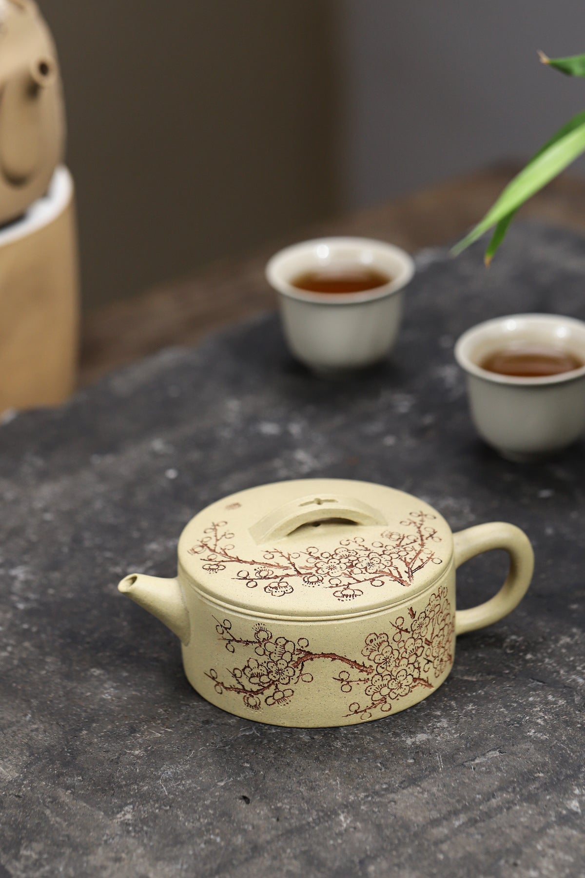 Plum Blossom Hanwa Zisha Teapot, Jiangpo Clay, 170 ml