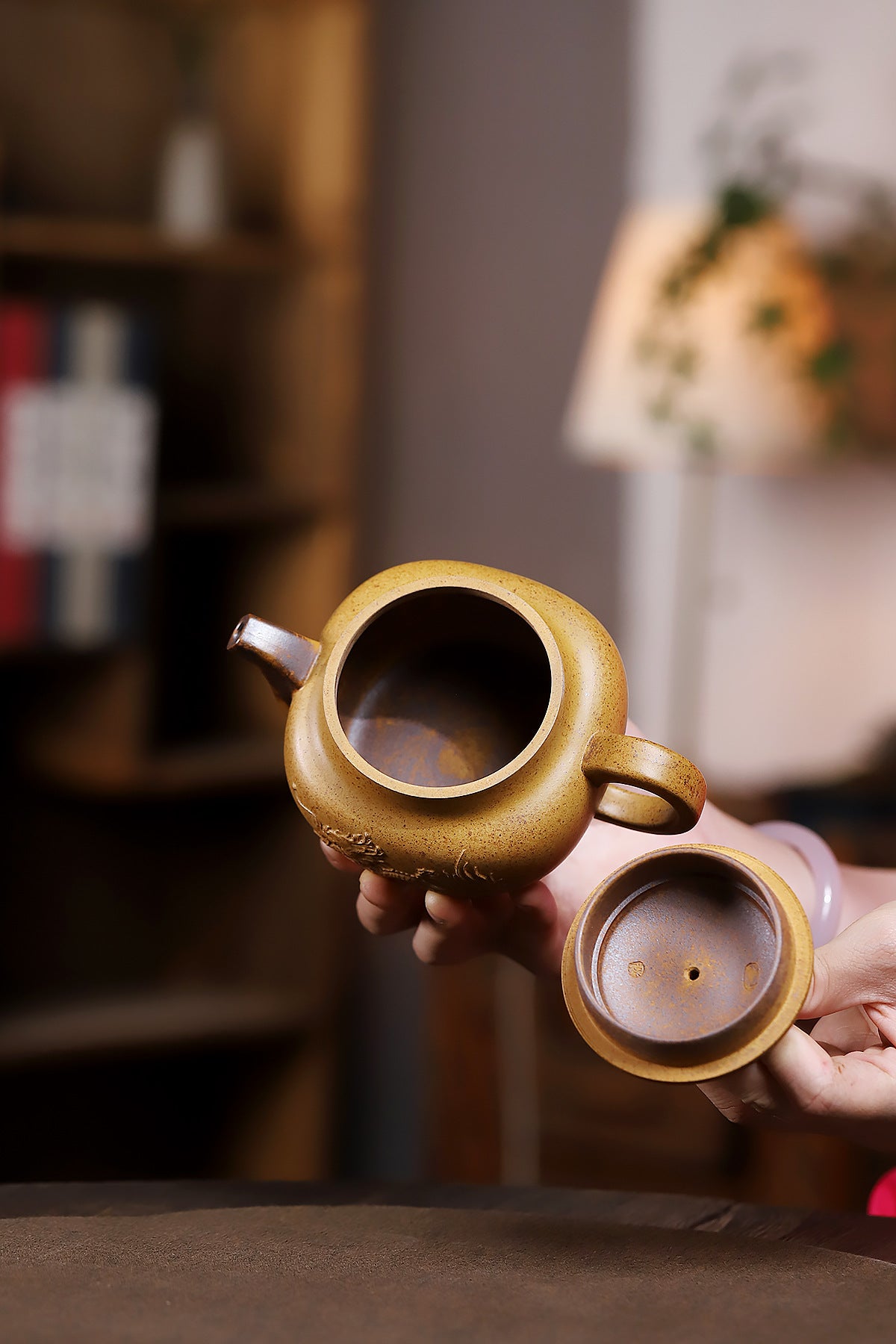 Sifang Longyun Duan Ni Zisha pot