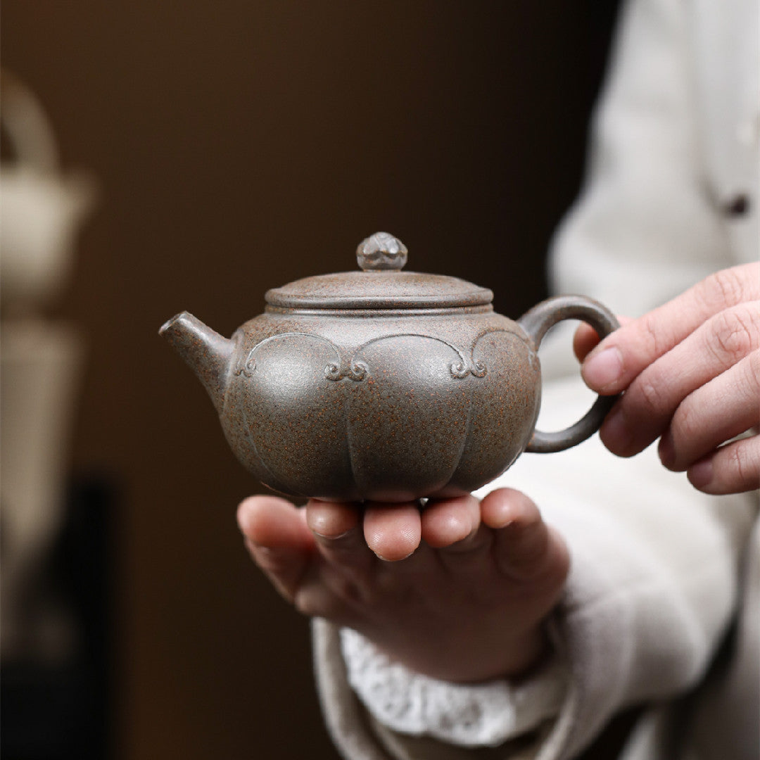 Dezhong Purple Clay Teapot 200 ml with Built-In Ball-Hole Filter