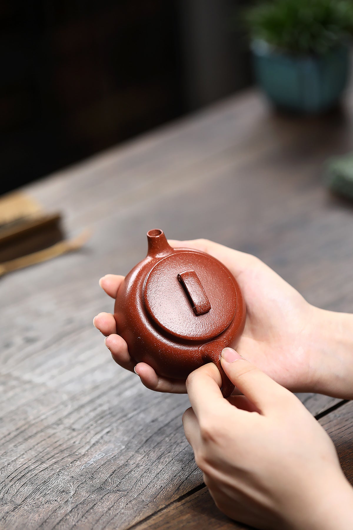 Ruyi Dezhong, downhill mud purple clay pot