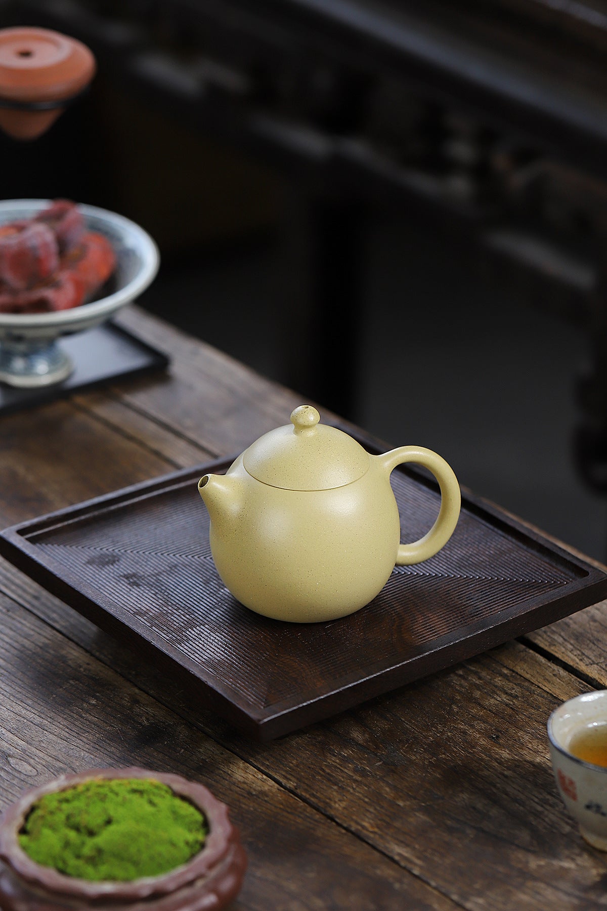 Dragon Egg Zisha Teapot in Benshan Green Clay, 250 ml