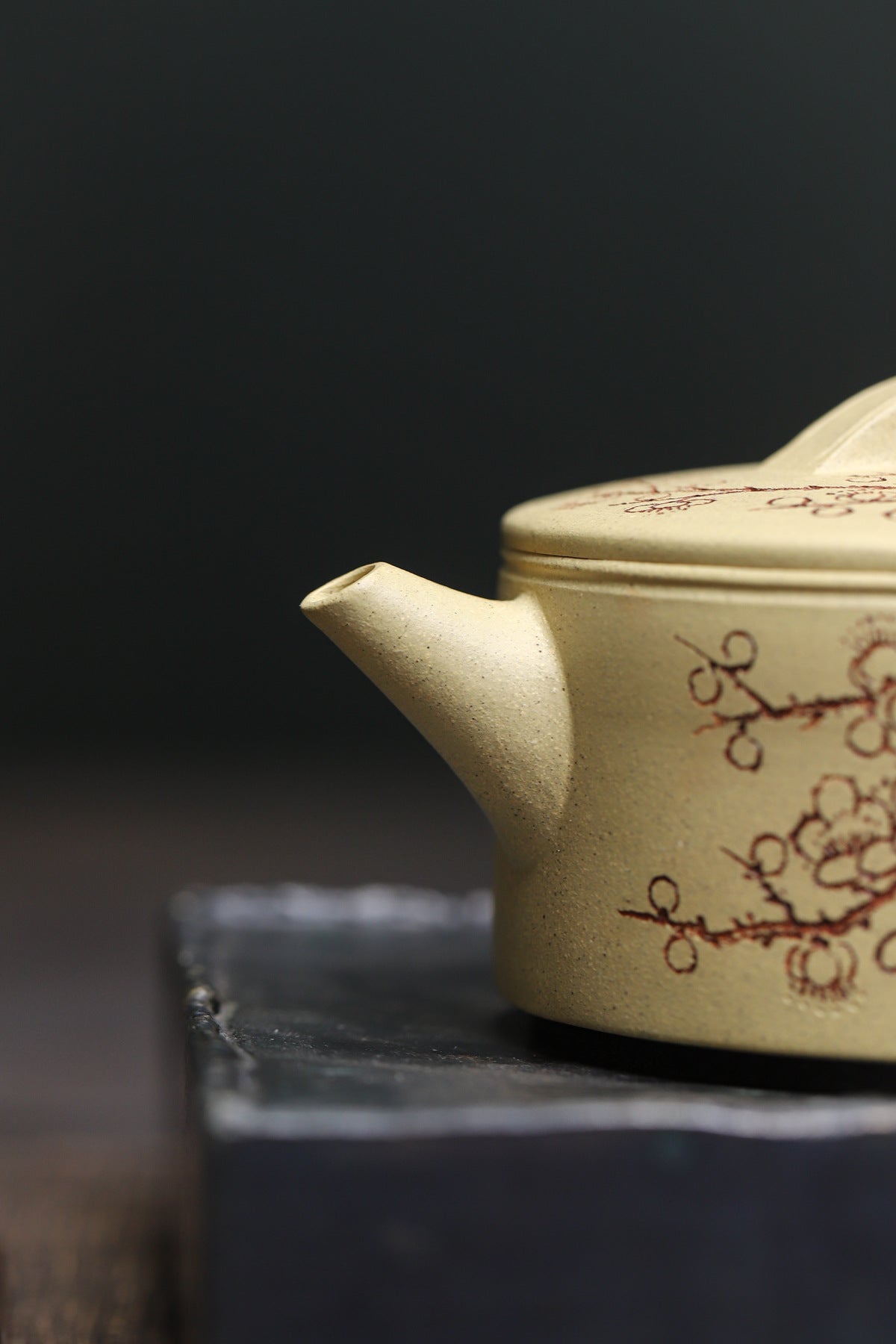 Plum Blossom Hanwa Zisha Teapot, Jiangpo Clay, 170 ml