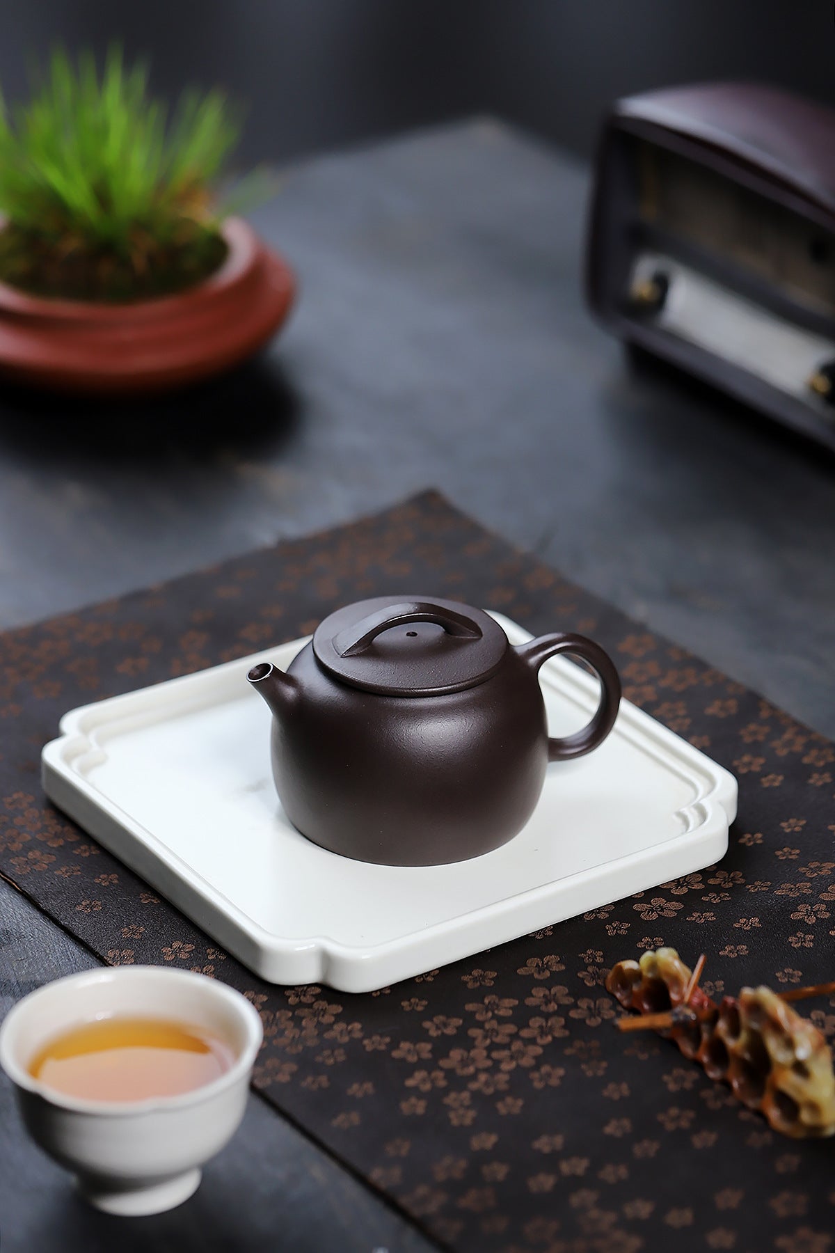 Hanwa Yixing Zisha Teapot 180ml original mine old purple clay