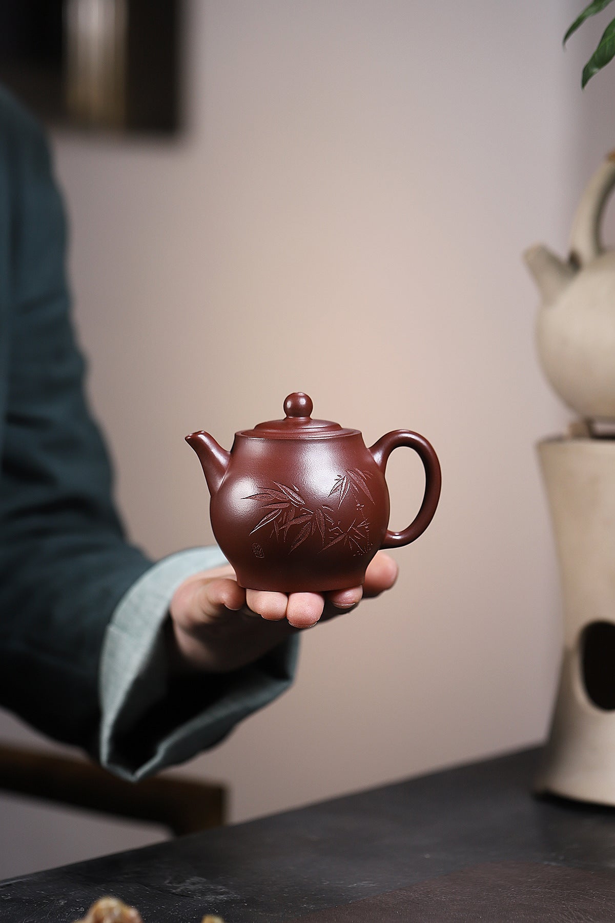 Wenzhong Teapot in Red Pidan Clay, 150 ml