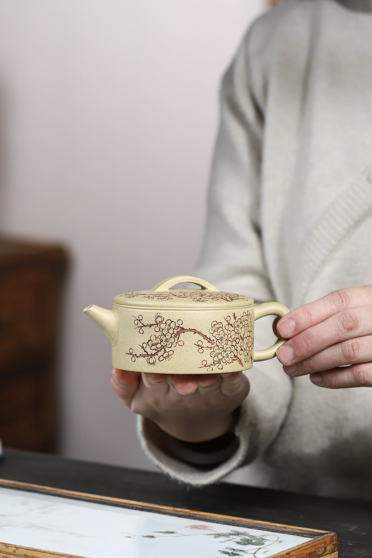 Plum Blossom Hanwa Zisha Teapot, Jiangpo Clay, 170 ml