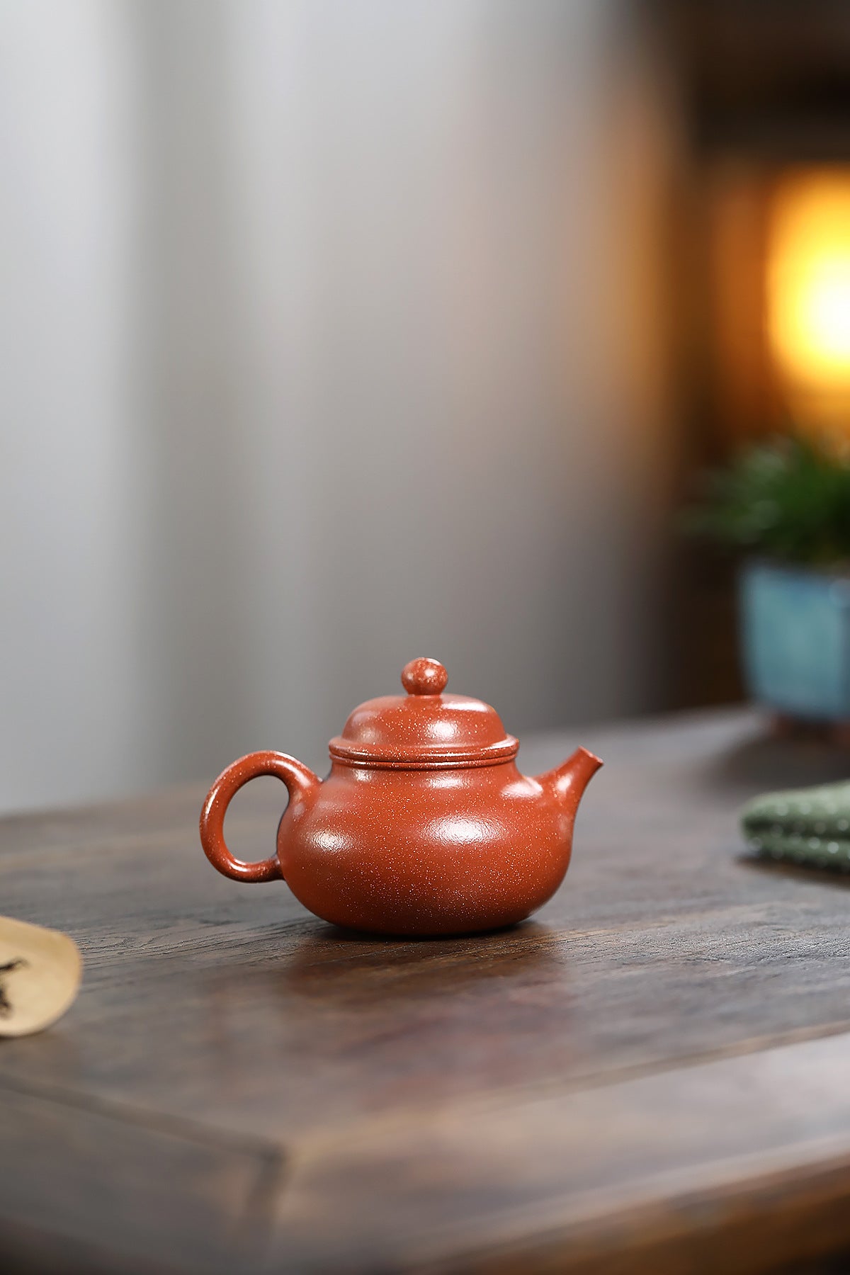 Rongtian Teapot in Jiangpo Clay, 170 ml