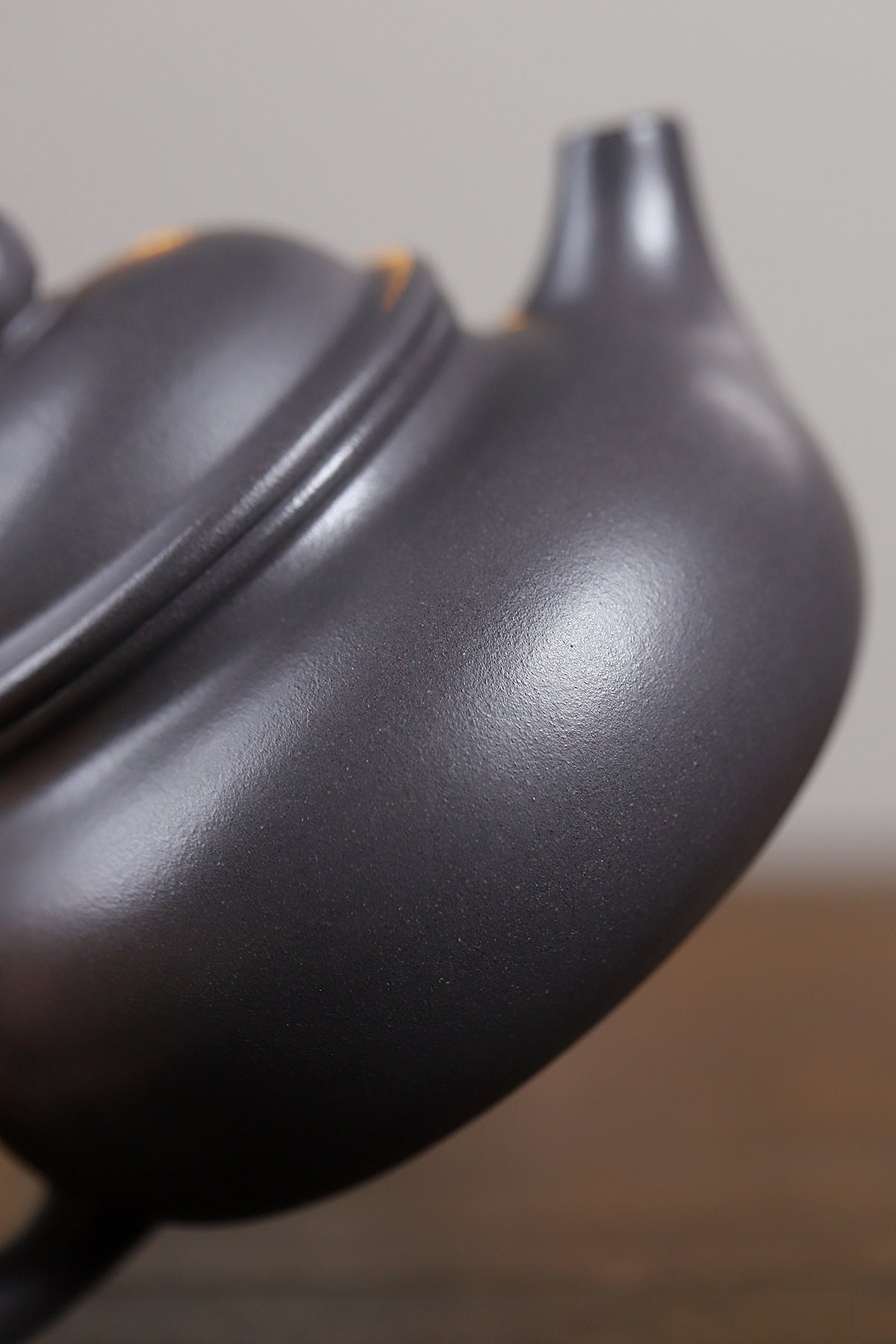 Rongtian Dezhong Teapot in Tianqing Zisha Clay, 180 ml