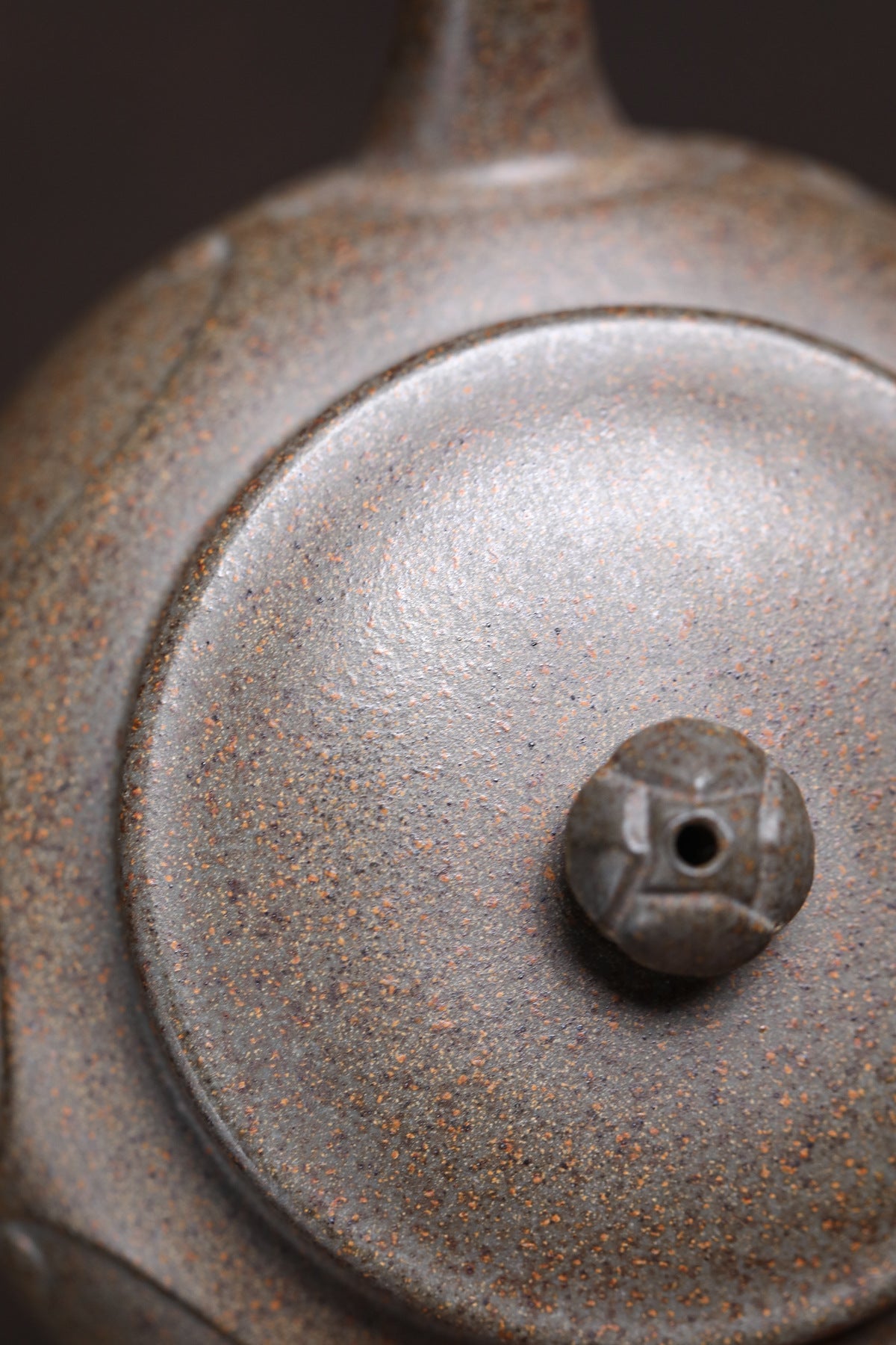 Dezhong Purple Clay Teapot 200 ml with Built-In Ball-Hole Filter