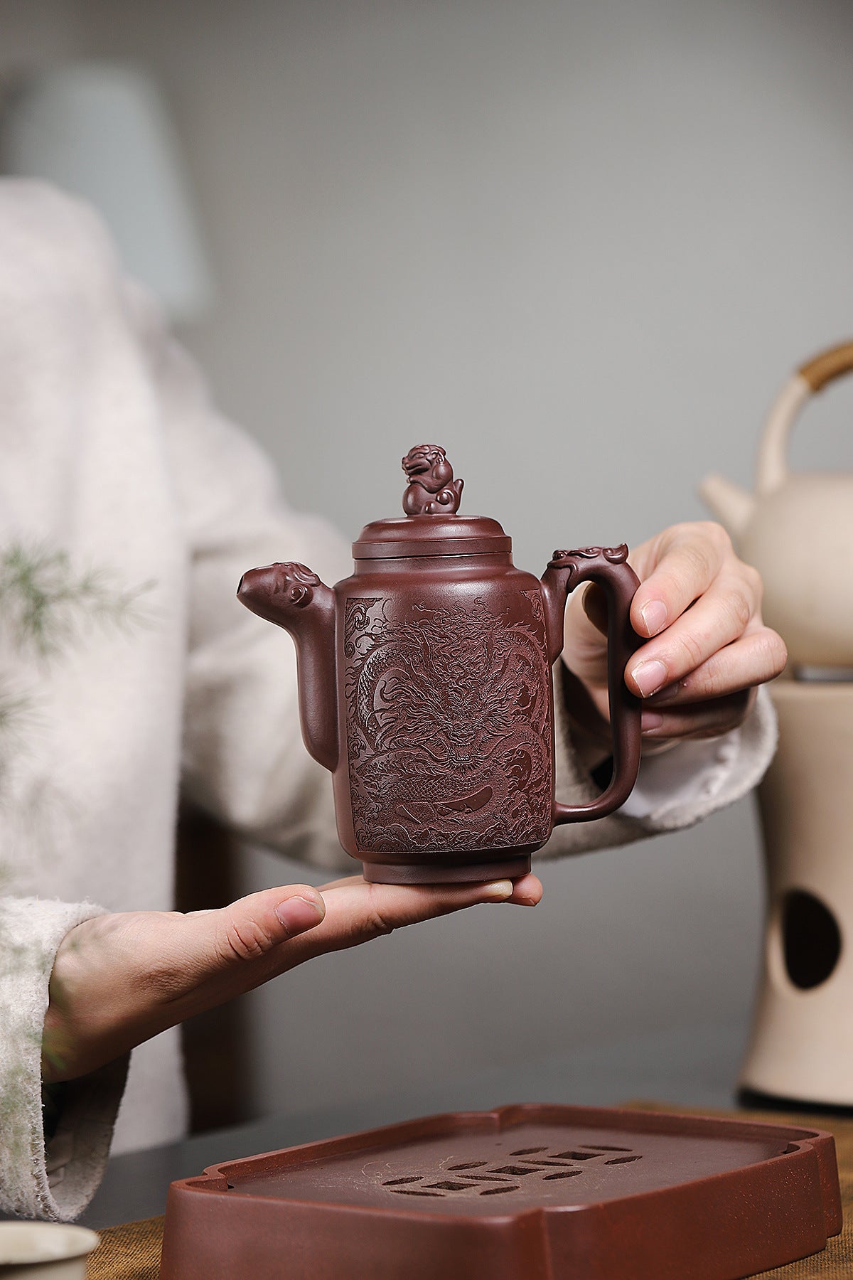 Jisi Zisha Teapot in Original Purple Clay, 320 ml