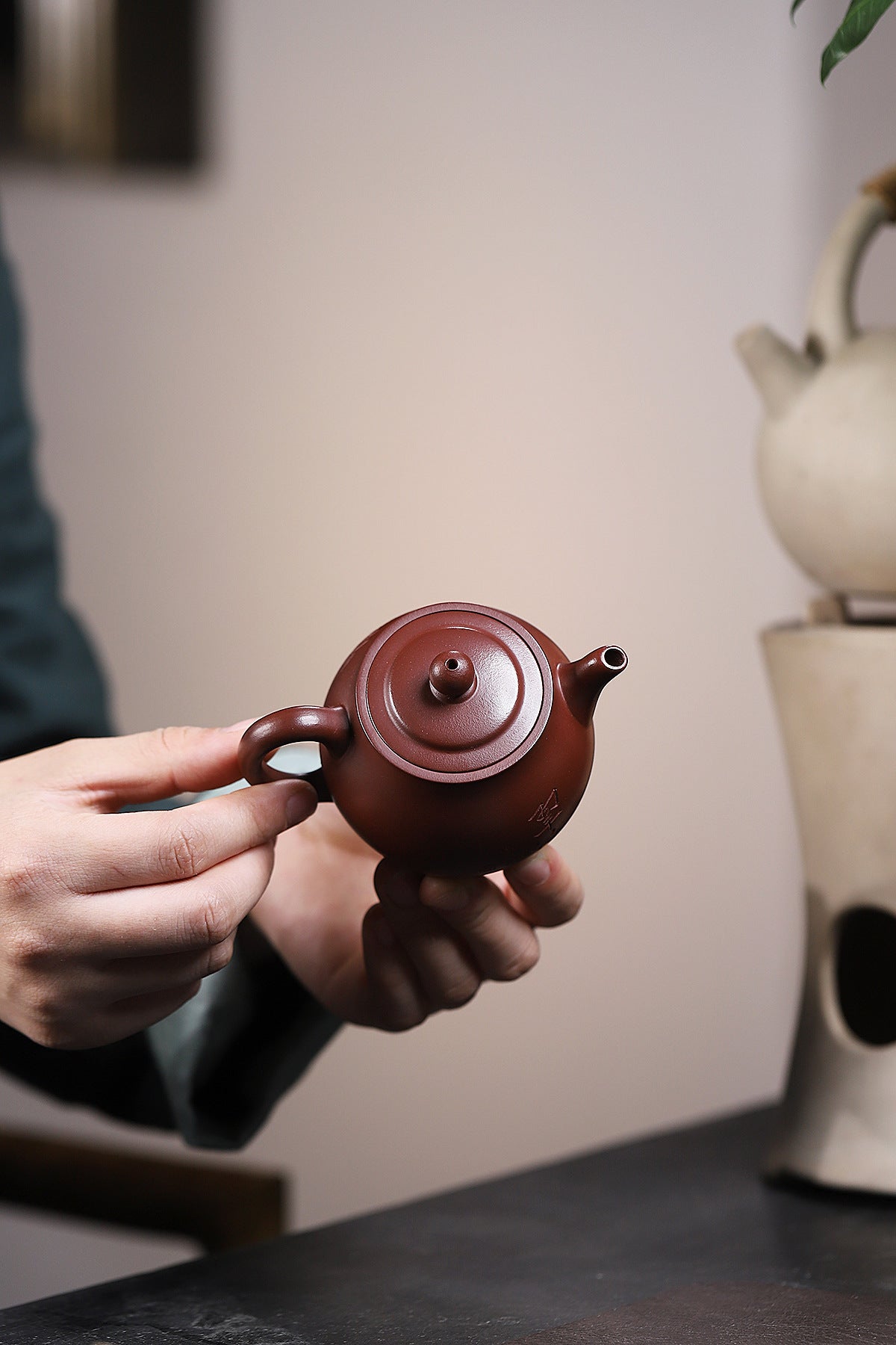 Wenzhong Teapot in Red Pidan Clay, 150 ml