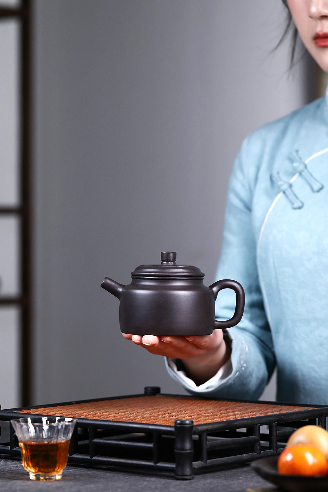 Dezhong Yixing Zisha Teapot 250ml raw ore black mud