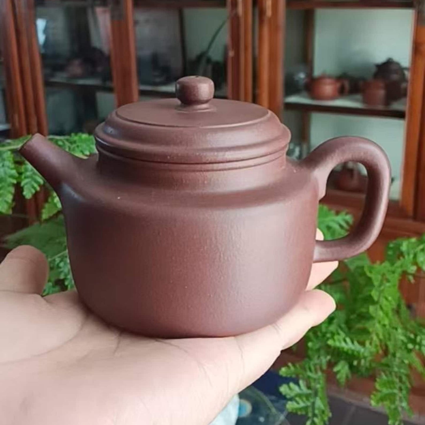 Custom Engraved Yixing Zisha Teapot | De Zhong Zi Ni Clay Gongfu Tea Pot 200ml