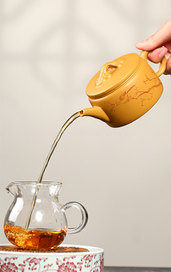 Ruyi Hanwa Yixing Zisha Teapot 250ml raw ore purple sand