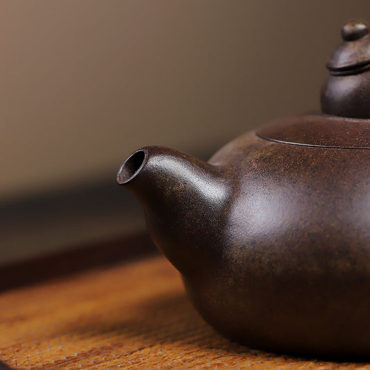Hu Zhong Hu Yixing Teapot – Classic Double-Form Zisha Teapot (240ml)