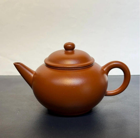 Handmade Yixing Zhuni Teapot – 160ml Shui Ping Zisha Clay Gongfu Tea Ceremony